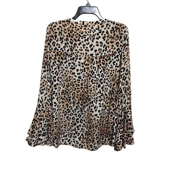 Savanna Jane Lepards Cheetah Embroidered Bell Sleeve Top M - Picture 4 of 4